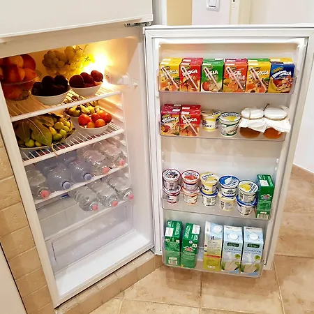 Oda ve Kahvaltı Antica 4*