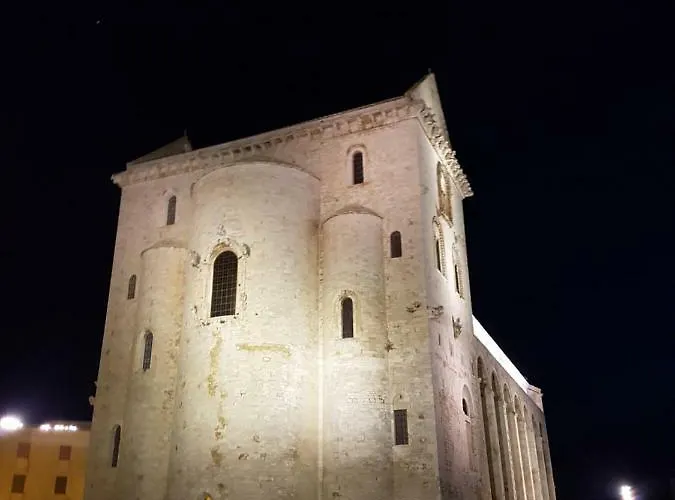 לינה וארוחת בוקר Antica טרני